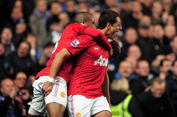 LONDON, ENGLAND - OCTOBER 28: Javier Hernandez (R) of Manchester United celebrates his goal during the Barclays Premier League match between Chelsea and Manchester United at Stamford Bridge